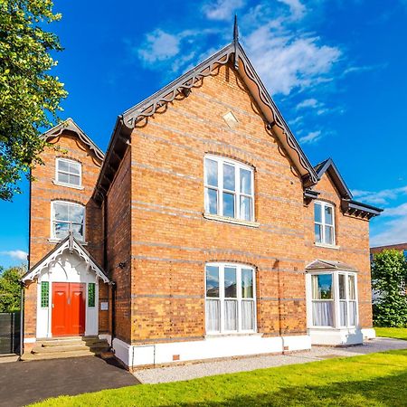 Supersized Studio In Chester Eksteriør bilde